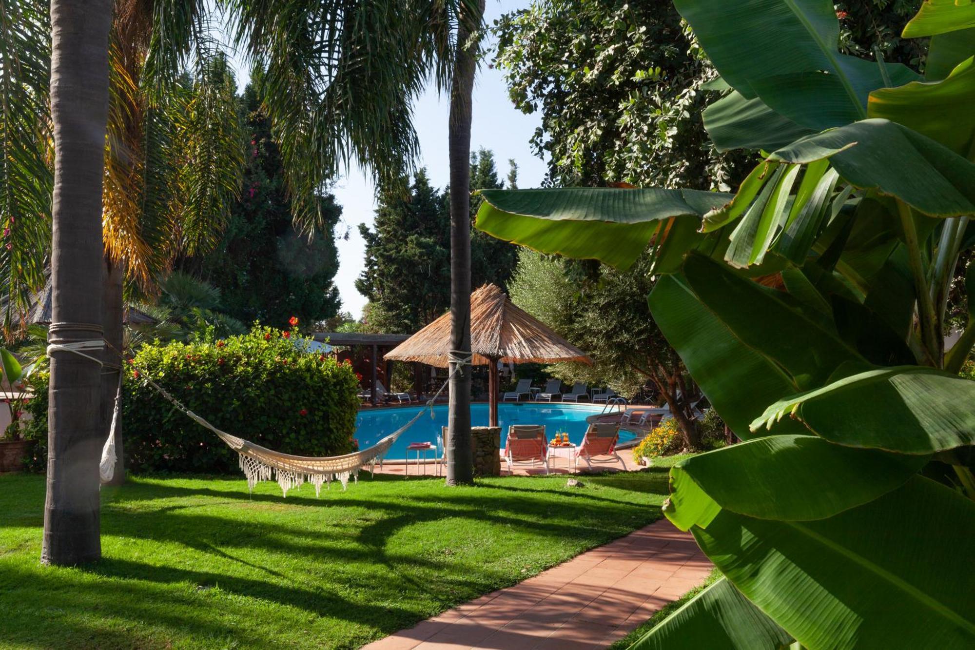 Nora Club Hotel & Spa Pula Luaran gambar